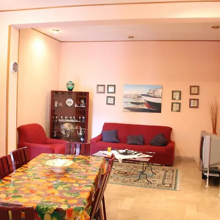 Cavataio 1 Apartment